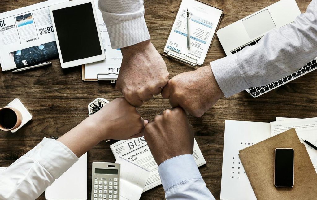Moderne vergaderruimte in Utrecht waar teams samen verder kunnen komen in een inspirerende omgeving