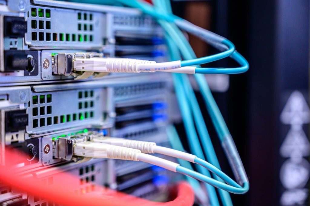 Een sterk netwerk verbindt mensen, data en applicaties. Moderne organisaties vertrouwen op betrouwbare netwerkinfrastructuur